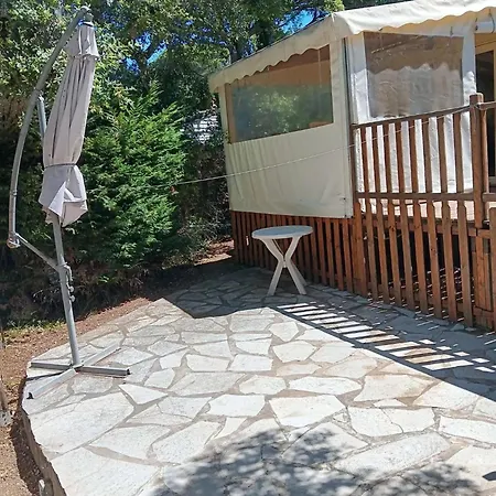 Accueillant A Gassin, 30 M², Piscine Partagee Gassin